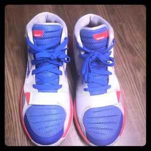 Nike - Kevin Durant (KD) Boys (youth) size 6.5